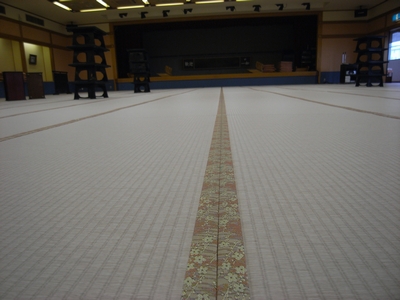 宴會廳也采用了易于保養(yǎng)的MIGUSA，非常舒適！